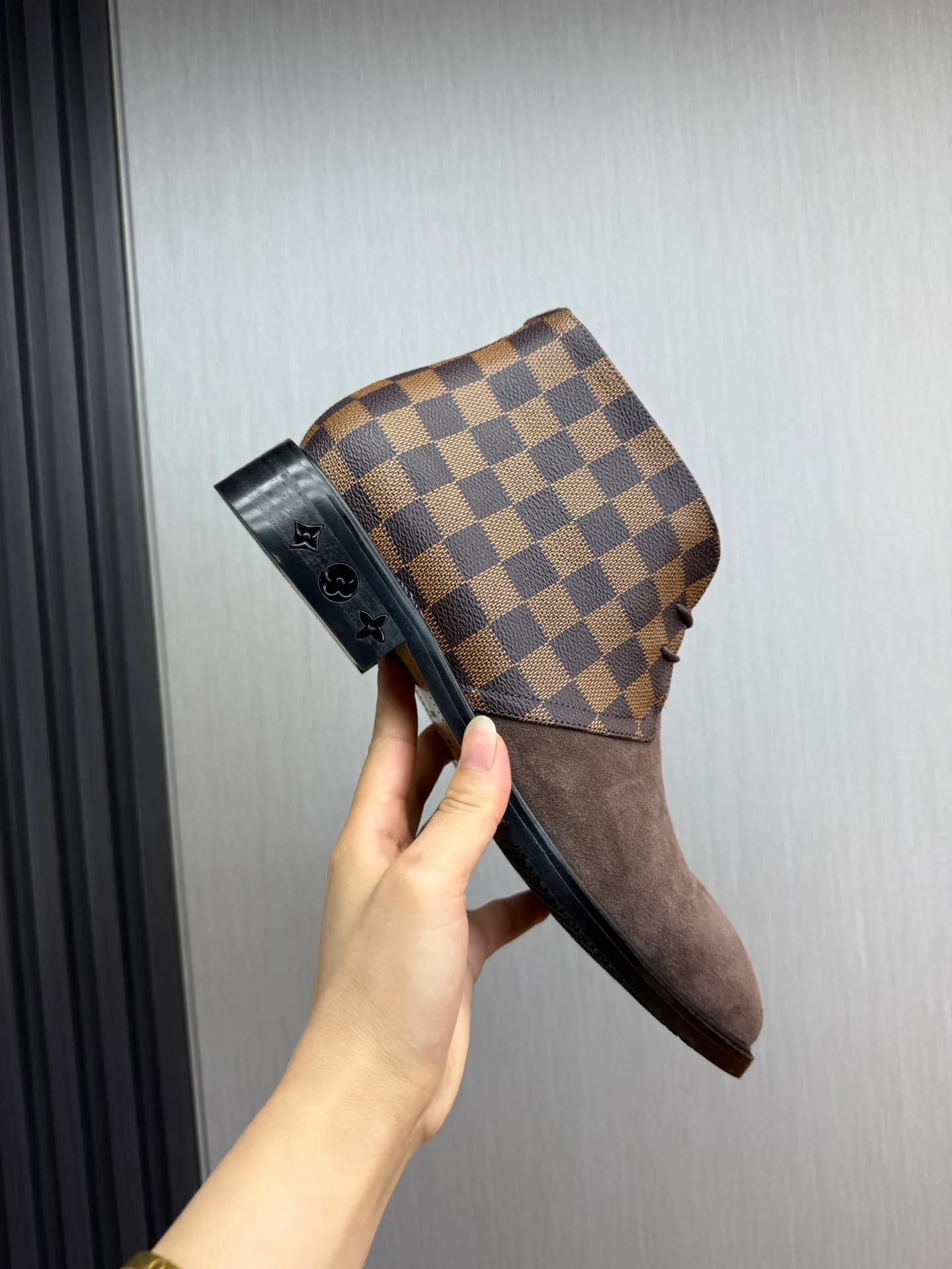 Men's shoes 💰760💰 LV. - Men's business casual leather shoes, top quality cow products. 1:1 shipment ⬆️Luxury and noble 👞All imported original brand leather materials, just to create a more comfortable wearing experience, upper: original cowhide ➕Imported full cow lining, original outsole ✔️16-45 (38.45 non-returnable)